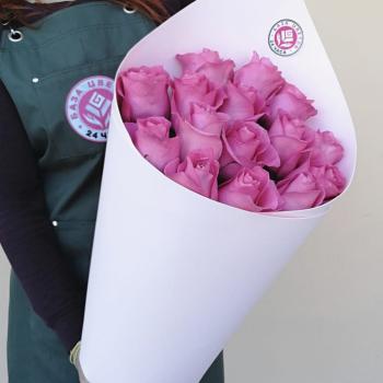 Букеты из розовых роз 70 см (Эквадор) [№  191048]