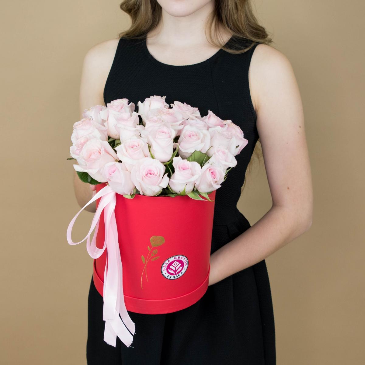 Розы розовые в шляпной коробке Артикул  2004